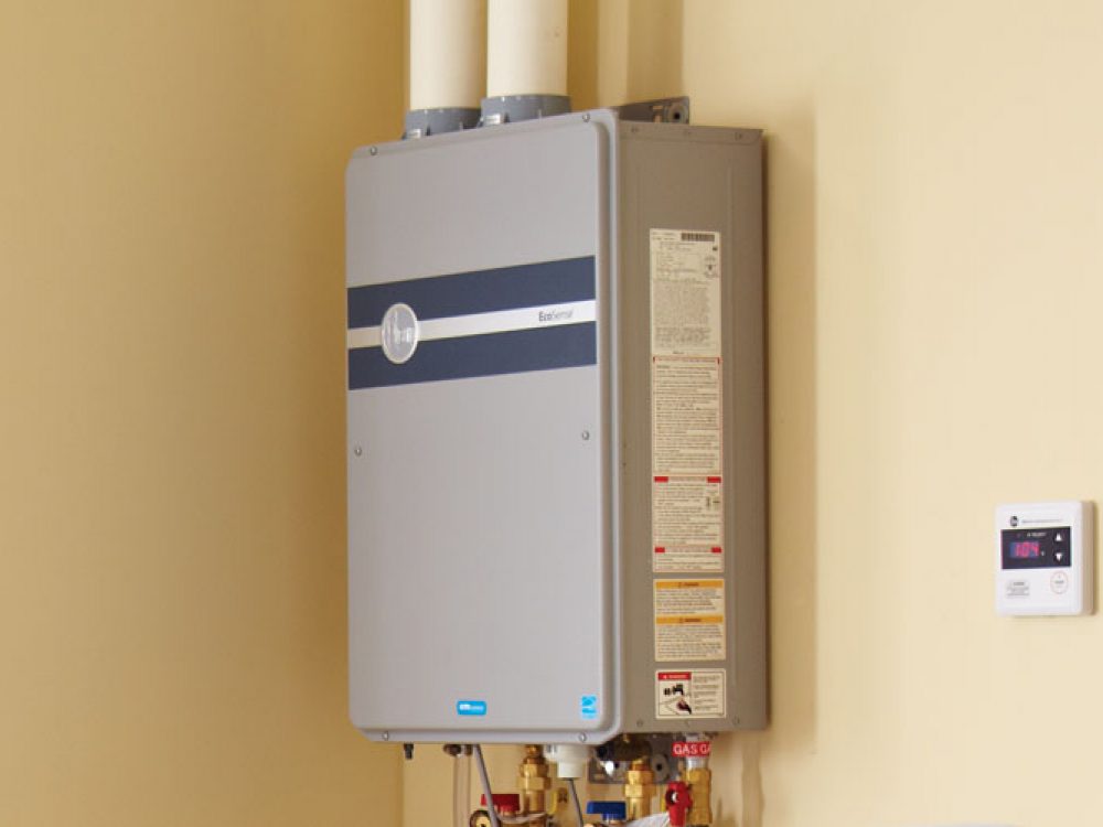 Do I Need a Plumber to Install a Tankless Hot Water Heater?